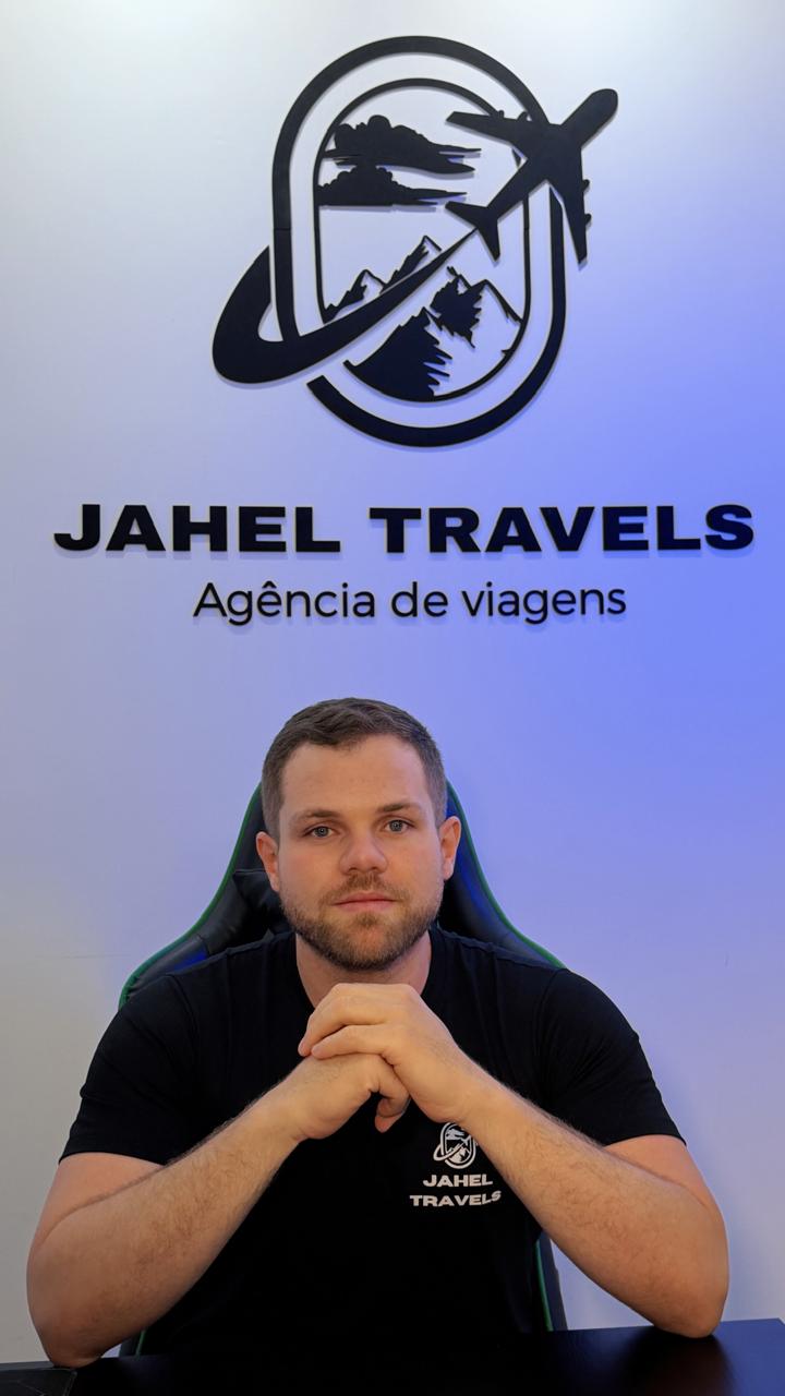 Italo Jahel, fundador e travel designer da Jahel Travels